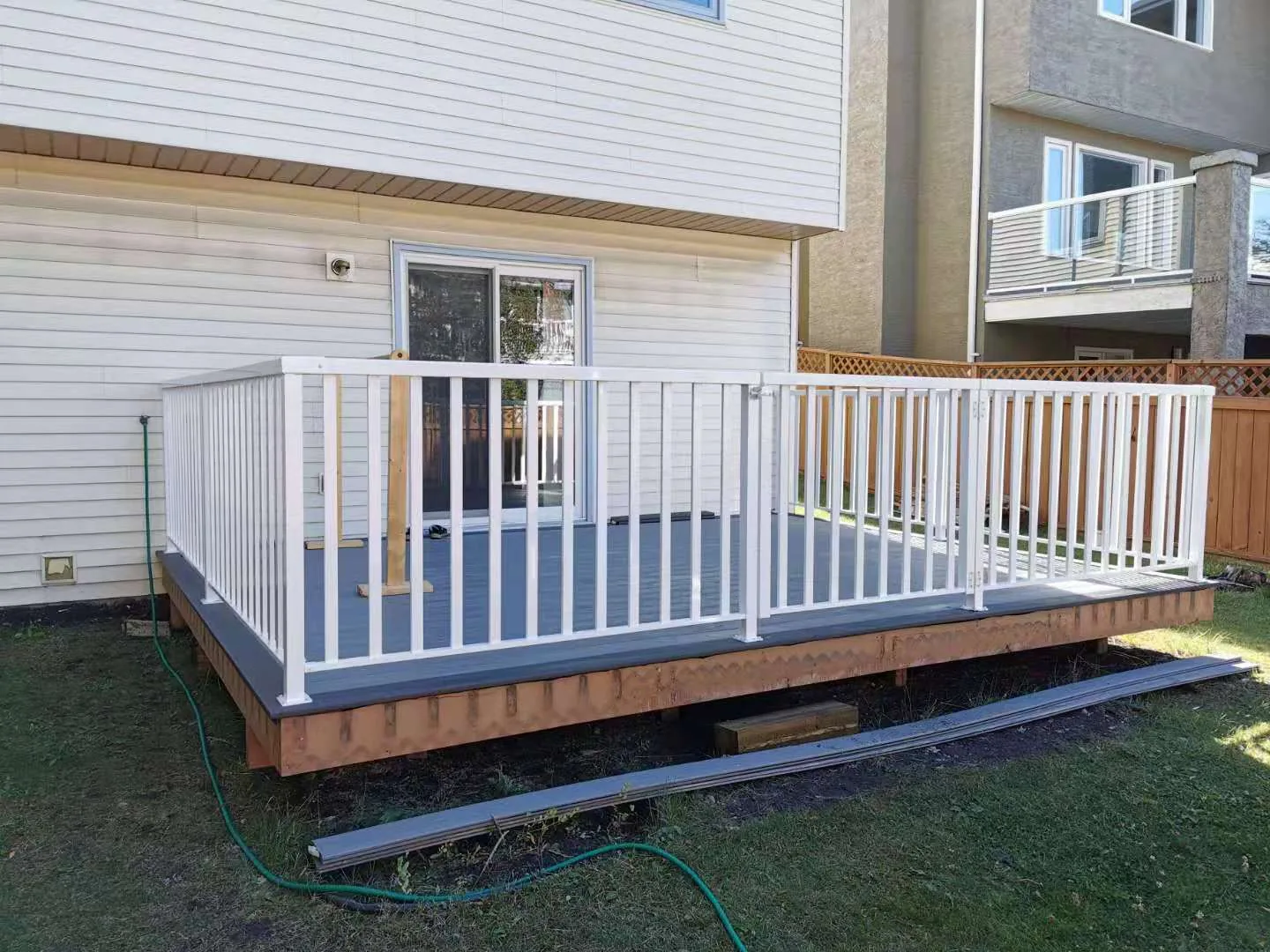 Exterior Aluminum Railing AR-10