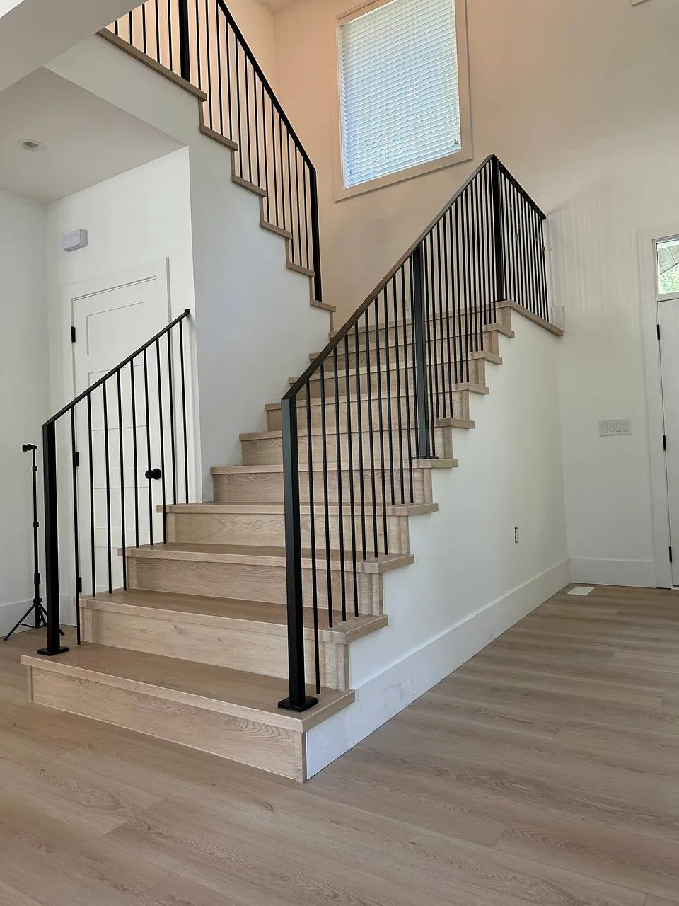 Interior Railing IR-05